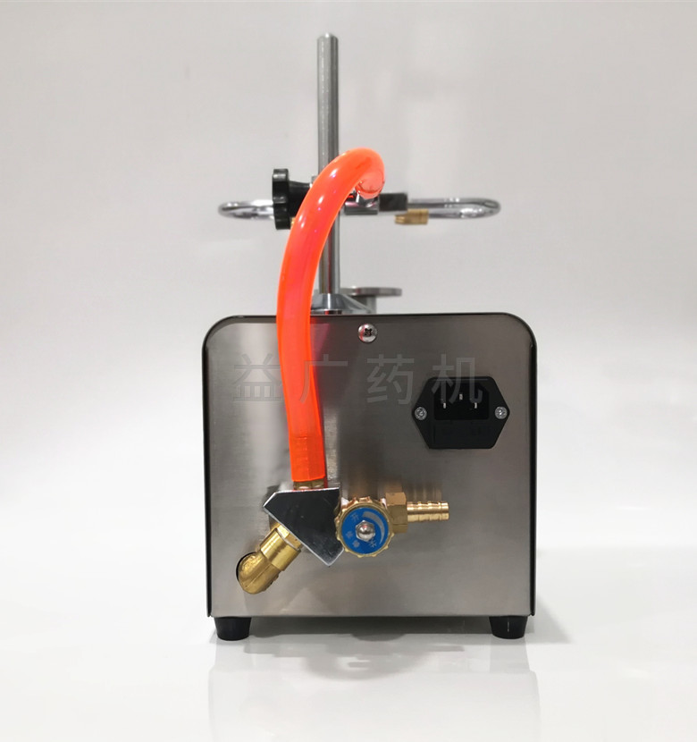 安瓿熔封機(jī)后部展示圖 安瓿熔封機(jī)后部展示圖