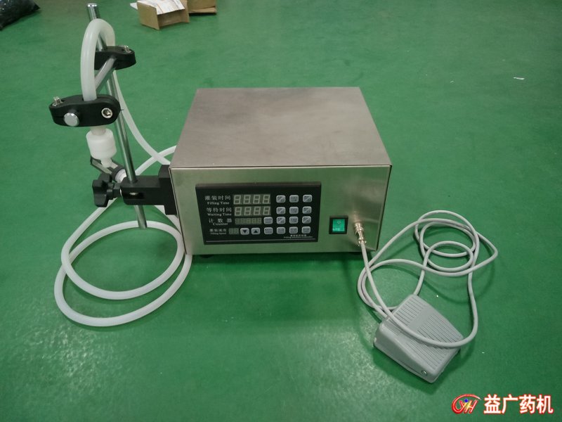 小型臺式定量灌裝機 小型臺式定量灌裝機